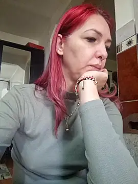 Snapshot of Evadesirex46 chatting on 19, 5, 2026 Evadesirex46 online show from 19, 5, 2026
