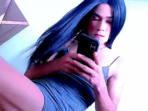 nathasha-hotts online show from 22, 4, 2026