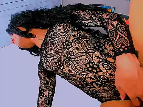nathasha-hotts online show from 18, 6, 2026