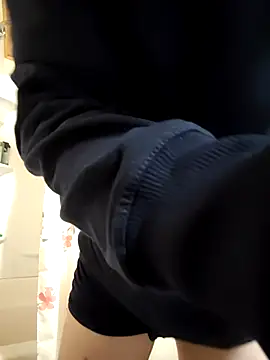 Lilsmokeshow017 online show from 26, 3, 2026