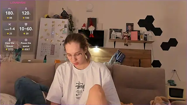 Girl alone home online show from 12, 1, 2026