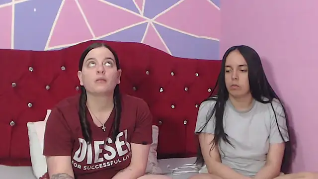 Lola barbara online show from 11, 11, 2025