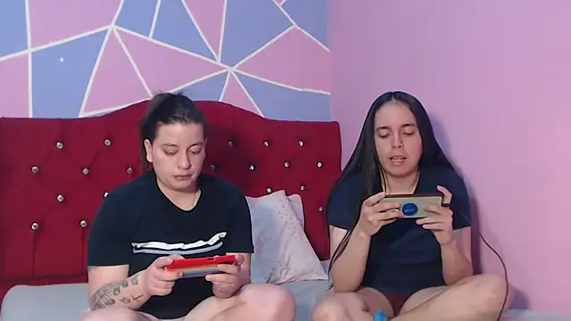 Lola barbara online show from 9, 11, 2025