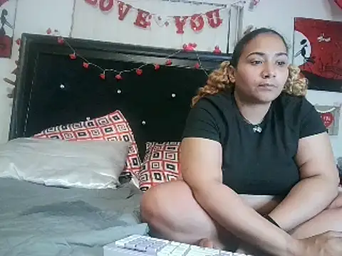 MrAndMrsCrook online show from 22, 2, 2025
