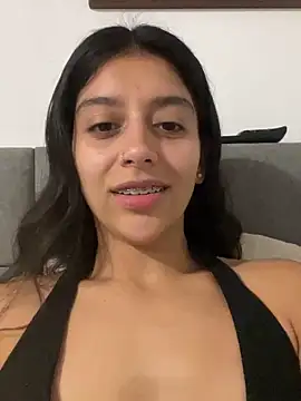 Snapshot of BrittanyDiaz chatting on 18, 5, 2026 BrittanyDiaz online show from 18, 5, 2026