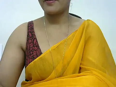 Snapshot of rashmika_reddy chatting on 30, 6, 2026 rashmika reddy online show from 30, 6, 2026