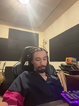 hotcamboy420 online show from 21, 12, 2025