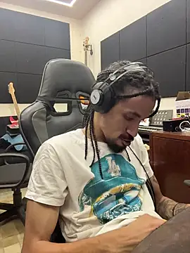 hotcamboy420 online show from 17, 1, 2026