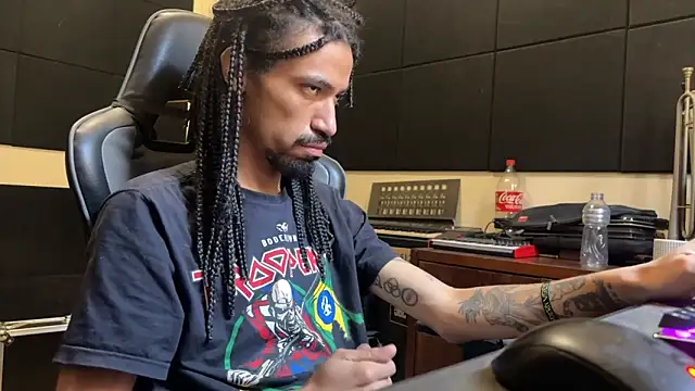 hotcamboy420 online show from 16, 3, 2026