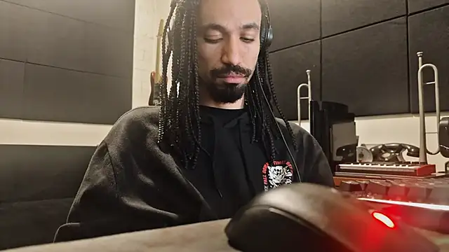 hotcamboy420 online show from 10, 11, 2025