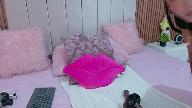 cristal subin69 online show from 16, 11, 2025