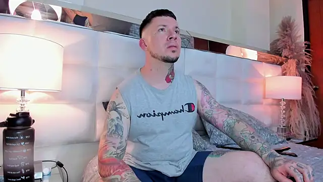 Adam tatto online show from 21, 3, 2025