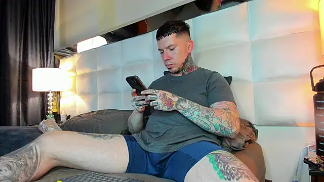 Adam tatto online show from 22, 9, 2025