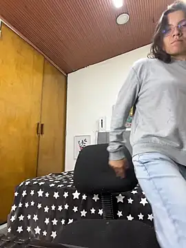 karlamorris  online show from 7, 4, 2026