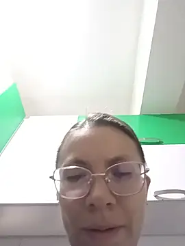 karlamorris  online show from 25, 11, 2025