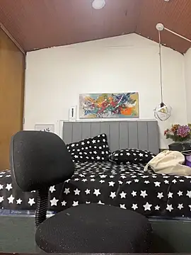 karlamorris  online show from 10, 3, 2026