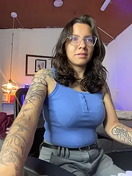 karlamorris  online show from 27, 6, 2026