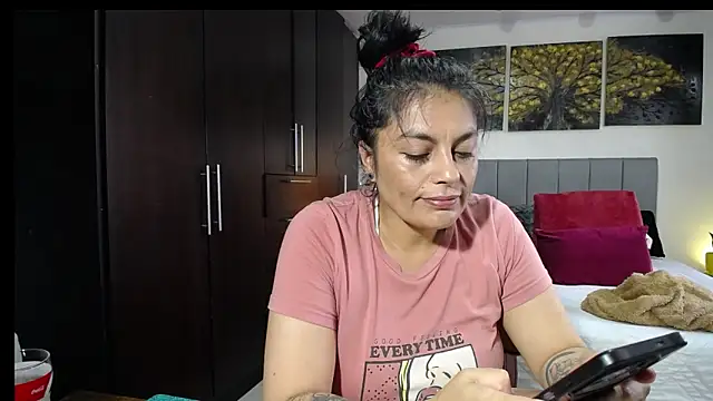 Lust Mom41 online show from 20, 3, 2026