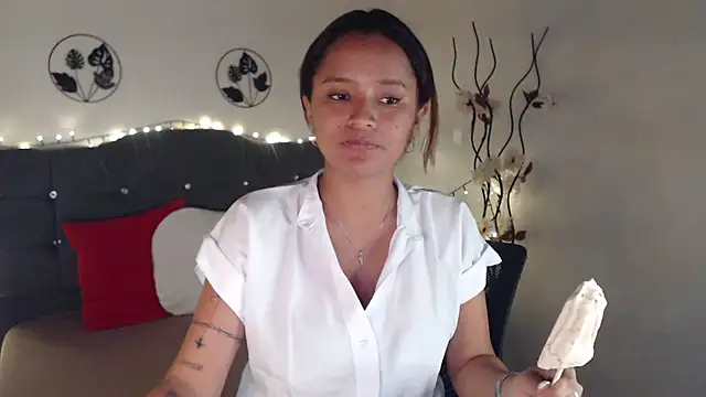 mia sweetdc online show from 16, 1, 2025