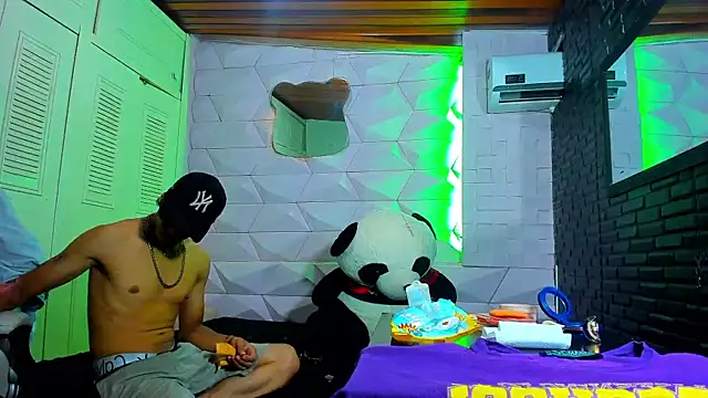 Ashley James online show from 15, 10, 2025