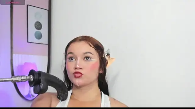 Anniee boobs online show from 6, 4, 2026