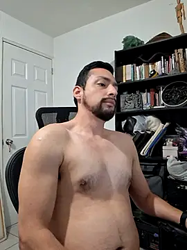 Snapshot of Andresarr93 chatting on 9, 3, 2026 Andresarr93 online show from 9, 3, 2026