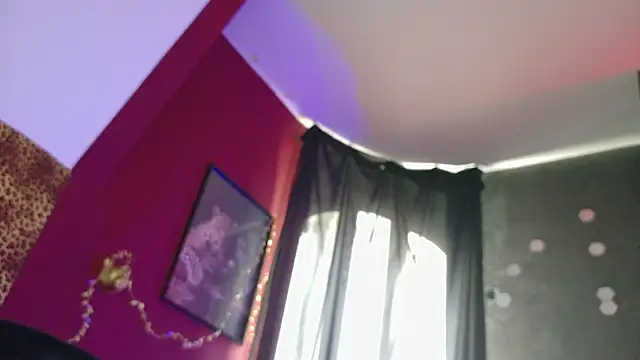 Snapshot of alissa4blonde chatting on 11, 5, 2026 alissa4blonde online show from 11, 5, 2026