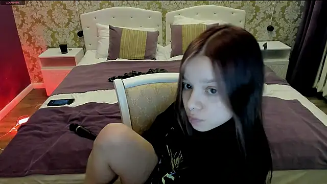 crystal lilith online show from 29, 1, 2025