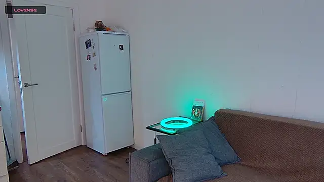 crystal lilith online show from 25, 10, 2025