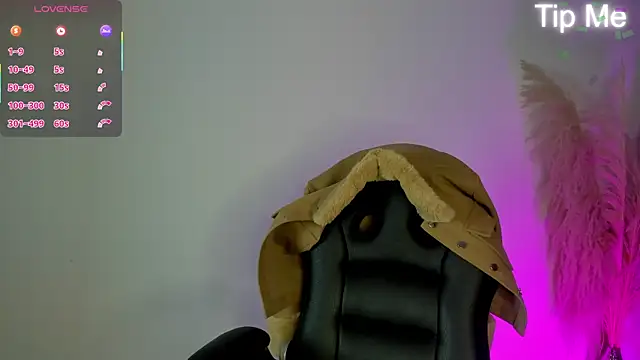 april dumont online show from 2, 3, 2026