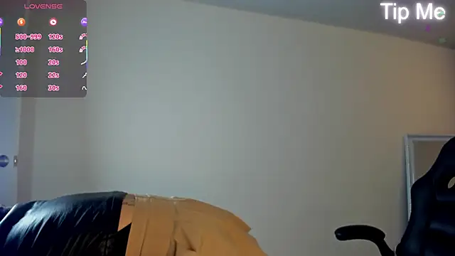 april dumont online show from 26, 2, 2026