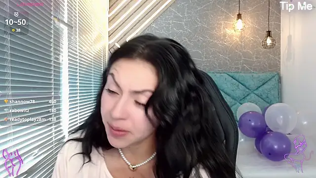 april dumont online show from 19, 3, 2025