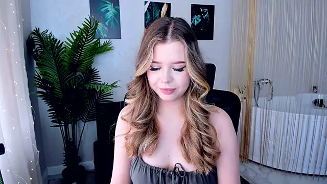 FollowLovee online show from 16, 2, 2025