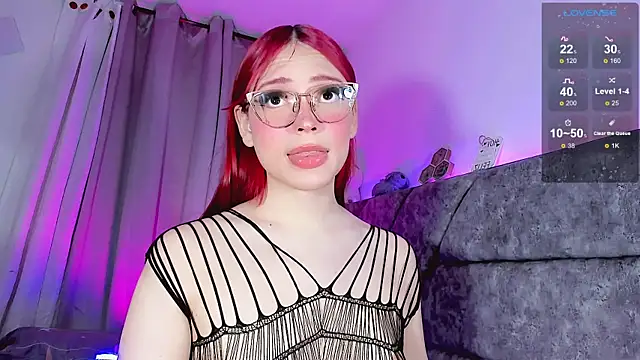 Valentina Alba online show from 30, 11, 2025