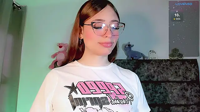 Snapshot of Valentina_Alba chatting on 21, 5, 2026 Valentina Alba online show from 21, 5, 2026