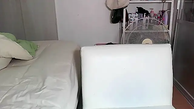 iamMalixxx online show from 6, 3, 2026