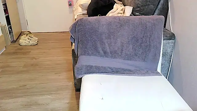 iamMalixxx online show from 5, 4, 2026