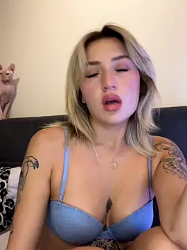 yaprakmericc online show from 21, 11, 2025