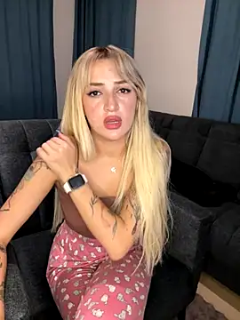 yaprakmericc online show from 13, 11, 2025