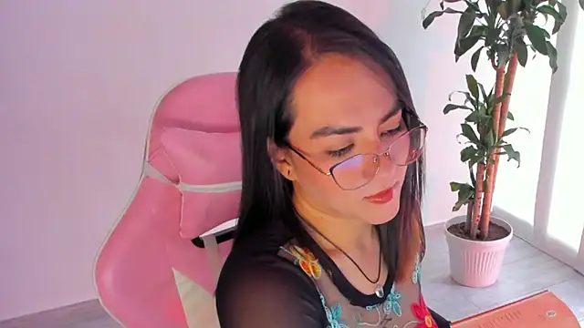 Snapshot of Sofi_Martinezz0 chatting on 14, 9, 2025 Sofi Martinezz0 online show from 14, 9, 2025