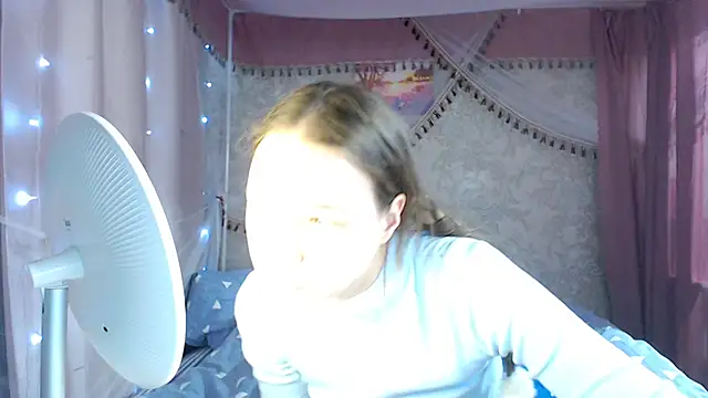 leila bambi  online show from 17, 1, 2026