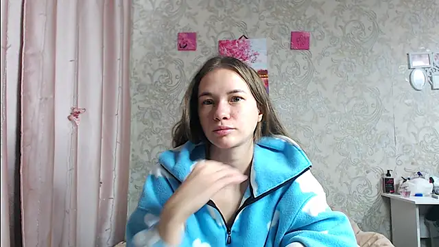 leila bambi  online show from 14, 10, 2025