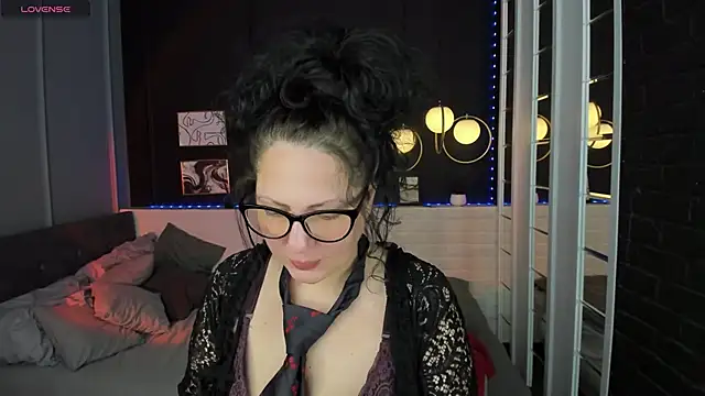 Snapshot of Anita_Muse chatting on 10, 11, 2025 Anita Muse online show from 10, 11, 2025