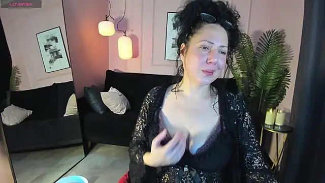 Snapshot of Anita_Muse chatting on 3, 11, 2025 Anita Muse online show from 3, 11, 2025