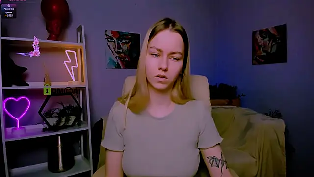 mary mooore online show from 24, 2, 2025