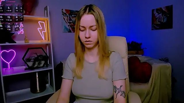mary mooore online show from 22, 2, 2025