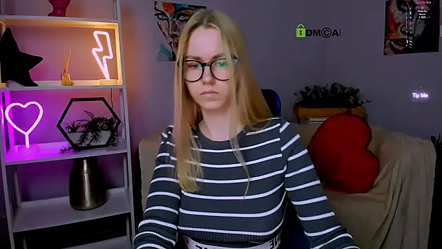 mary mooore online show from 21, 3, 2025
