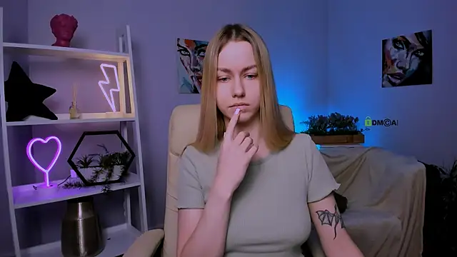 mary mooore online show from 6, 2, 2025