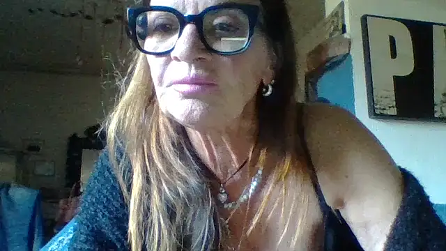 gildamilf online show from 2, 4, 2026