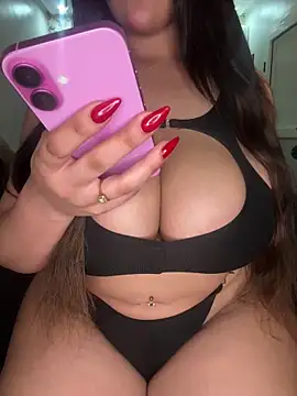 Snapshot of Noha-Sexy chatting on 3, 10, 2025 Noha-Sexy online show from 3, 10, 2025